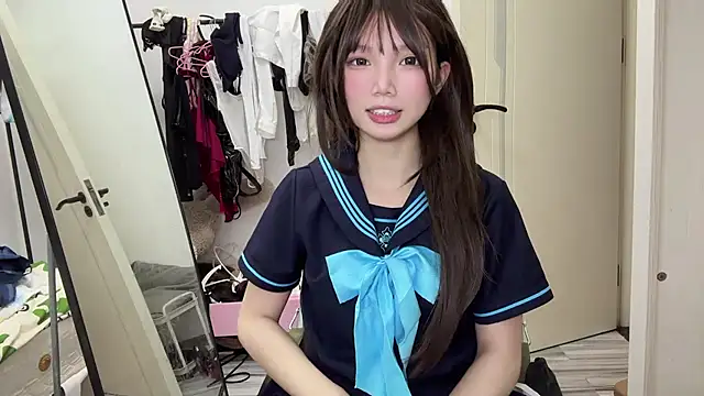 Snapshot of Yiyi-707 chatting on 09/22/25, 11:16 Yiyi-707 online show from 09/22/25, 11:16