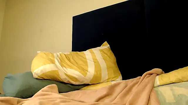 Sexy-Momo online show from 10/23/25, 10:08