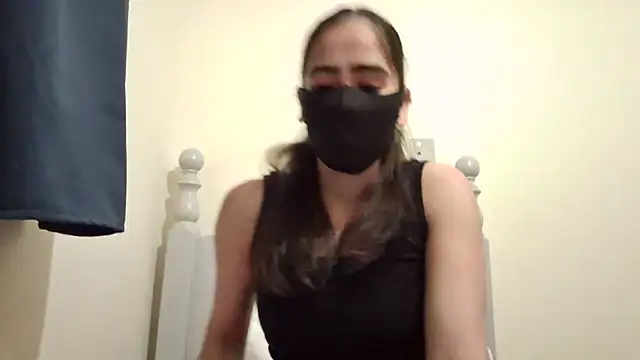 BobtailFormal online show from 02/17/26, 06:27