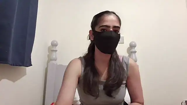 BobtailFormal online show from 02/16/26, 08:29