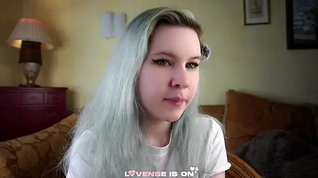 Snapshot of ElizSpieth chatting on 07/04/26, 03:13 ElizSpieth online show from 07/04/26, 03:13