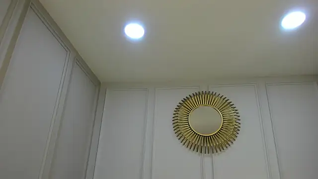 CharlotteBrownn  online show from 11/14/25, 04:27