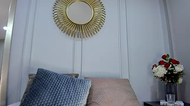 CharlotteBrownn  online show from 03/19/26, 11:27