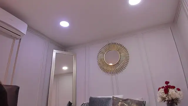 CharlotteBrownn  online show from 02/17/26, 03:26