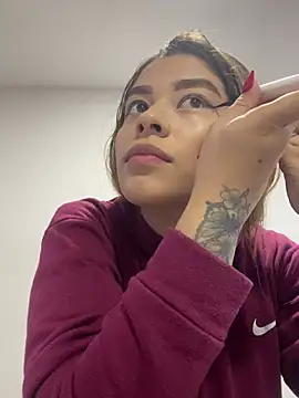 CharlotteBrownn  online show from 02/22/26, 03:31