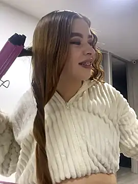 CharlotteBrownn  online show from 11/12/25, 03:43