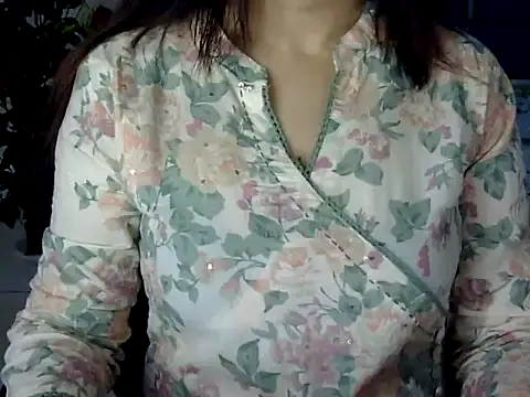 Rumi cute online show from 03/01/26, 03:34