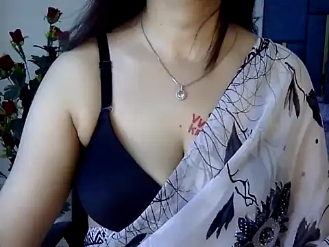 Snapshot of Rumi_cute chatting on 06/16/26, 10:59 Rumi cute online show from 06/16/26, 10:59