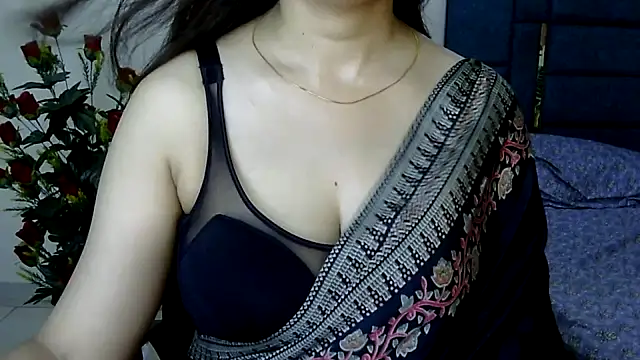 Snapshot of Rumi_cute chatting on 07/01/26, 02:39 Rumi cute online show from 07/01/26, 02:39