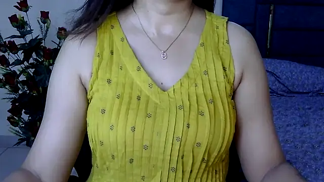 Snapshot of Rumi_cute chatting on 06/27/26, 05:08 Rumi cute online show from 06/27/26, 05:08