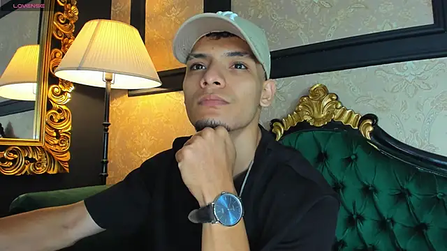 AlessandroKiing online show from 05/08/26, 11:19