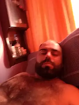 Snapshot of body02081 chatting on 05/23/26, 02:16 body02081 online show from 05/23/26, 02:16