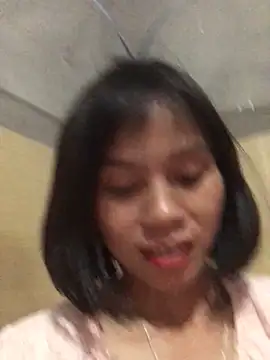 Snapshot of QuingLin chatting on 09/21/25, 04:45 QuingLin online show from 09/21/25, 04:45