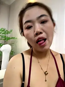 feifei 521 online show from 10/05/25, 04:47