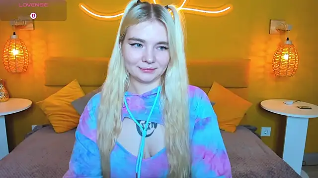 RuthBryant online show from 11/22/25, 12:32