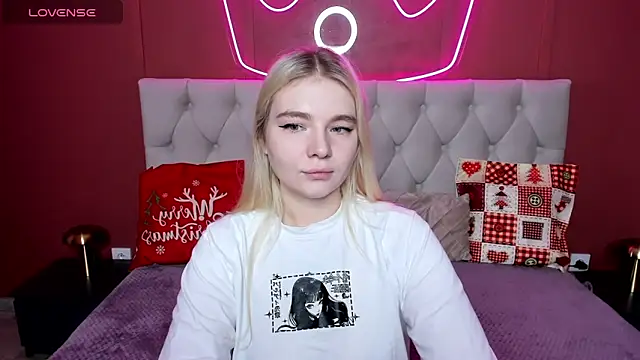 RuthBryant online show from 12/01/25, 12:33