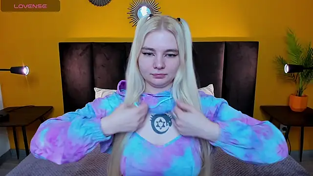 RuthBryant online show from 12/19/25, 12:36