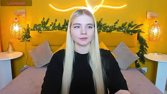 RuthBryant online show from 11/30/25, 12:33