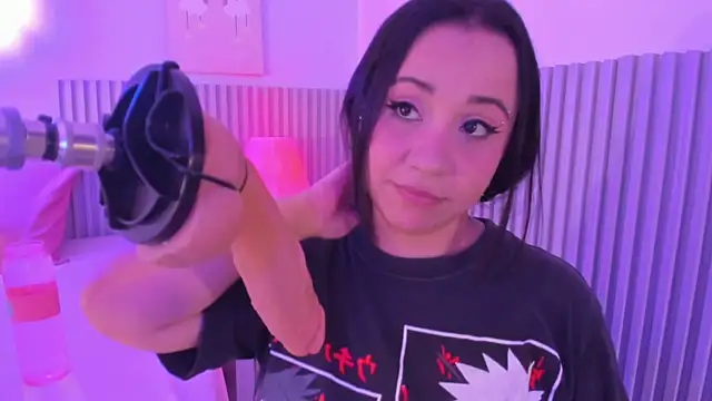 ori whore online show from 04/06/26, 03:24