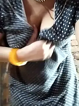 rani8008 online show from 10/14/25, 03:29