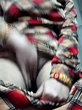 rani8008 online show from 01/18/26, 03:21