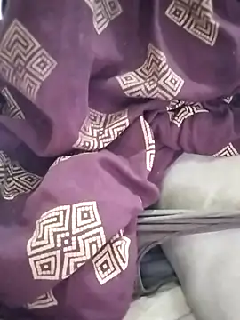 rani8008 online show from 04/08/26, 02:35