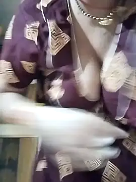 rani8008 online show from 09/20/25, 06:18