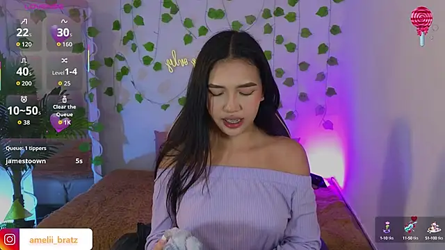 Snapshot of Ameliiaa_tay chatting on 09/12/25, 11:43 Ameliiaa tay online show from 09/12/25, 11:43