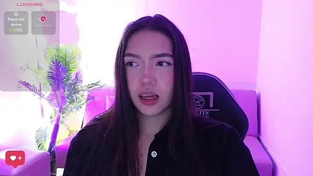 Snapshot of Ameliiaa_tay chatting on 11/14/25, 11:36 Ameliiaa tay online show from 11/14/25, 11:36