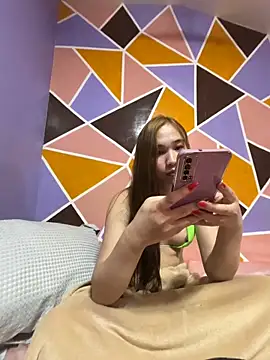  SweetSofialove online show from 05/13/26, 07:43