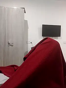 Snapshot of themasklover chatting on 03/03/26, 04:47 themasklover online show from 03/03/26, 04:47