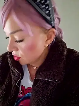 Sugarloveless online show from 03/13/26, 09:31