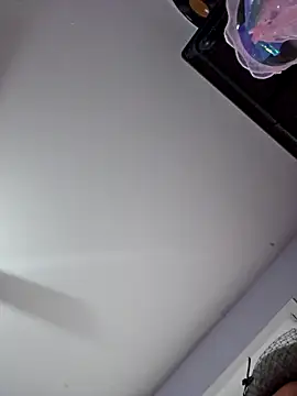 Snapshot of Sugarloveless chatting on 10/03/25, 05:25 Sugarloveless online show from 10/03/25, 05:25