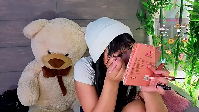 MeganAdamms online show from 09/11/25, 12:16