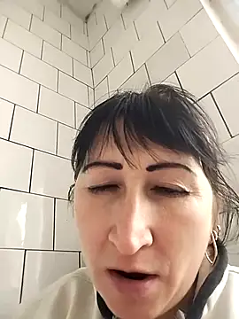 Funny Karina online show from 10/21/25, 11:31