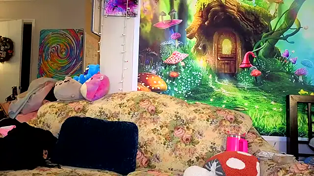 Princess  Kitty   online show from 09/24/25, 11:54