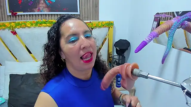 Luna Naughty1 online show from 05/26/26, 05:22
