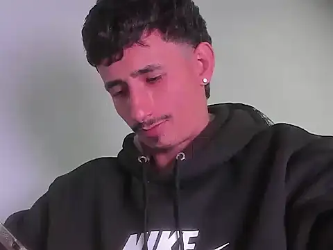 Damartinez27 online show from 02/26/26, 06:13