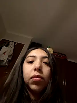 missapril0101 online show from 05/20/26, 03:47