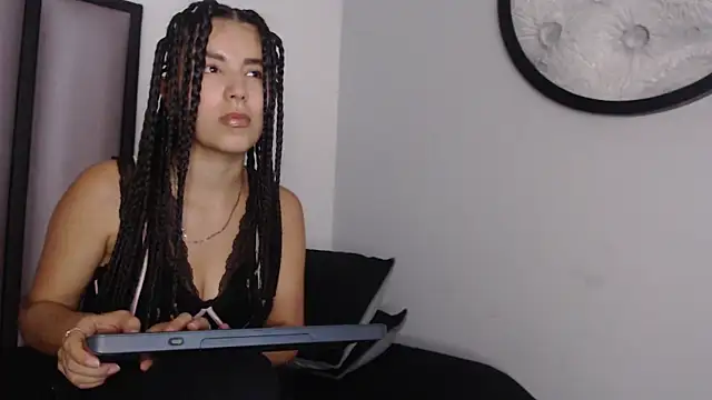 Lucy-23 online show from 12/02/25, 04:14