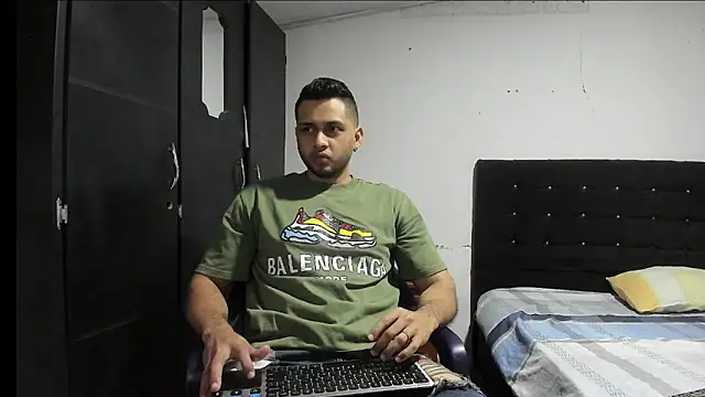 Ryan xc1 online show from 11/24/25, 02:44