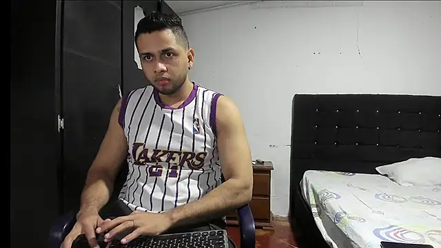 Ryan xc1 online show from 11/26/25, 02:00