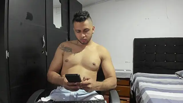 Ryan xc1 online show from 04/15/26, 02:28