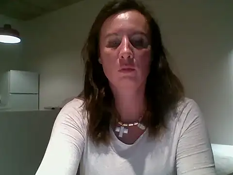 ALICAINWONDERLAND online show from 10/05/25, 03:58