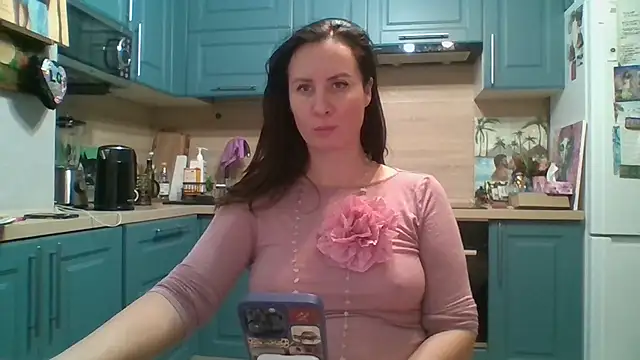 ALICAINWONDERLAND online show from 12/19/25, 05:59