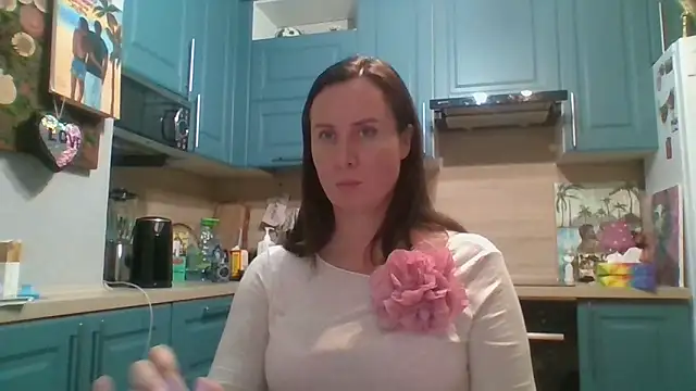 ALICAINWONDERLAND online show from 11/04/25, 05:28