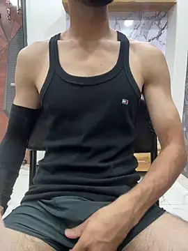 coupleyug online show from 04/18/26, 05:04