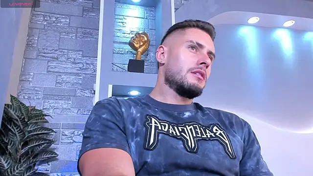 dominic de luca online show from 04/06/26, 02:18