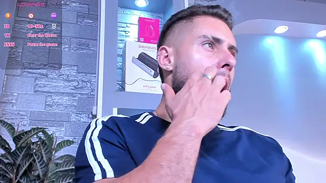 dominic de luca online show from 04/03/26, 02:18