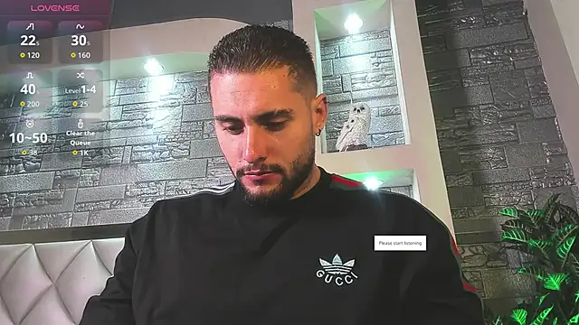 Snapshot of dominic_de_luca chatting on 09/24/25, 04:19 dominic de luca online show from 09/24/25, 04:19